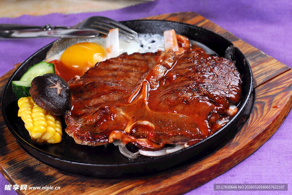 美味牛排套餐营养丰富