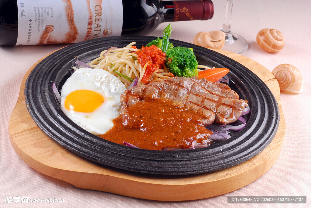 美味牛排盖饭视觉味觉盛宴