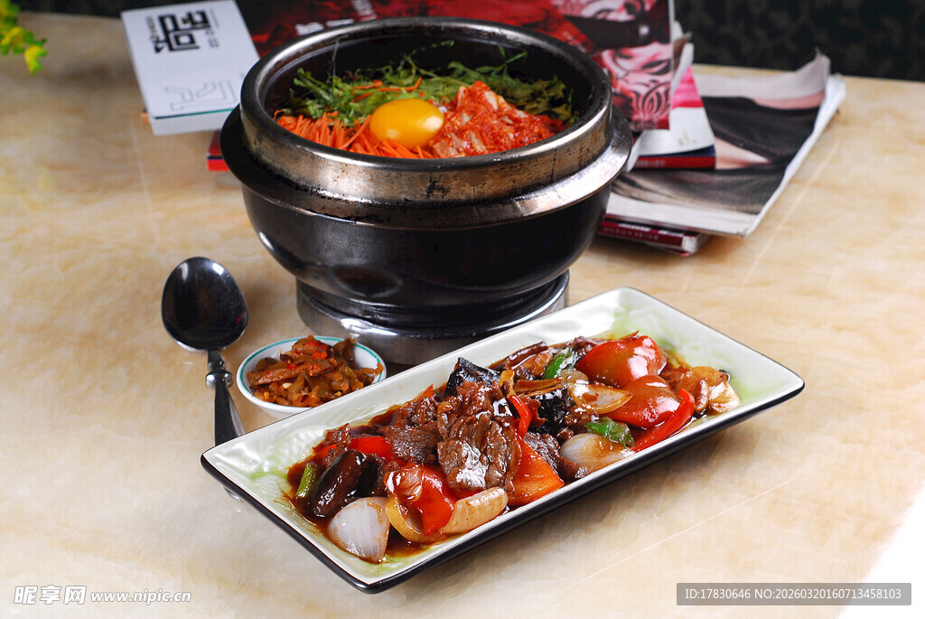 美味韩式烤肉与火锅组合