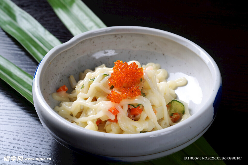 日式海鲜意面美味诱人