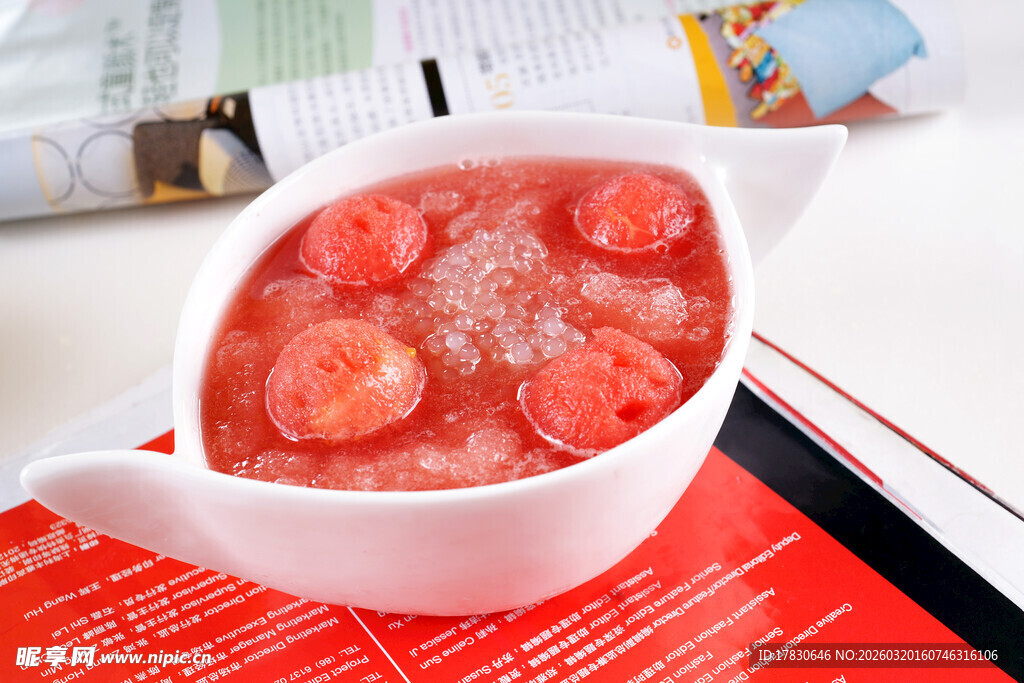碗中美味番茄冰粉