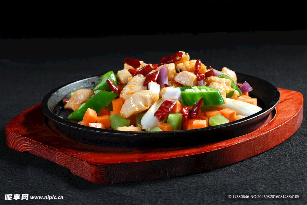 铁板时蔬炒虾仁