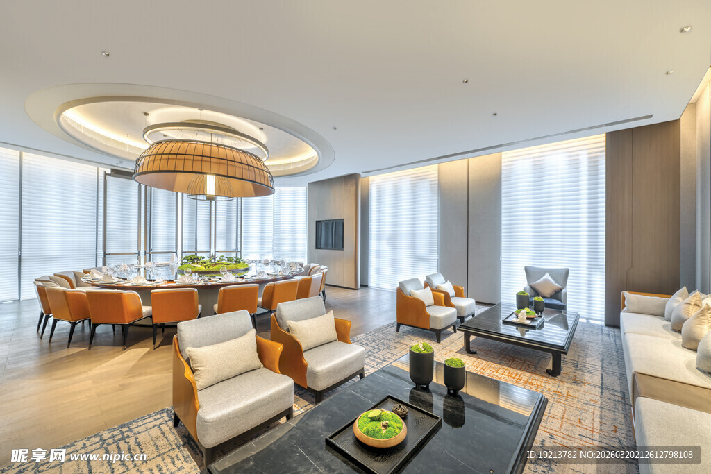 豪华现代风格客厅餐厅空间