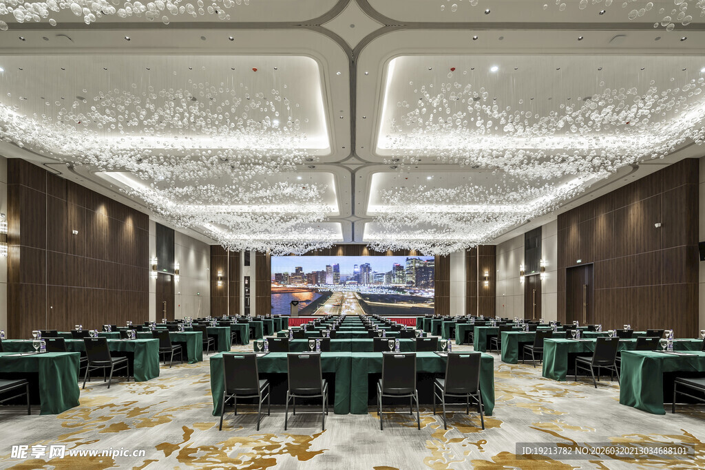 豪华大气的现代化会议室