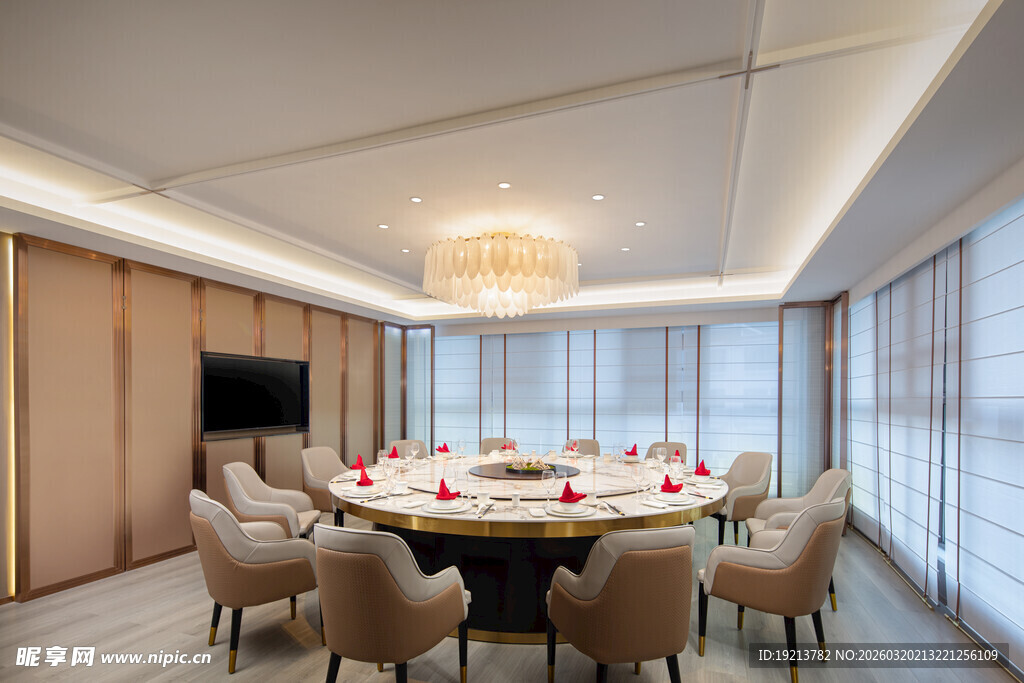 豪华中式风格圆桌会议室