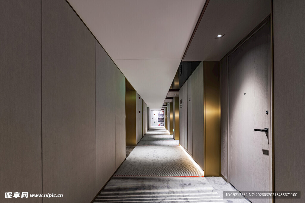 现代简约风格走廊过道