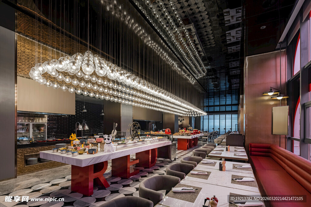 现代时尚长桌宴会厅场景