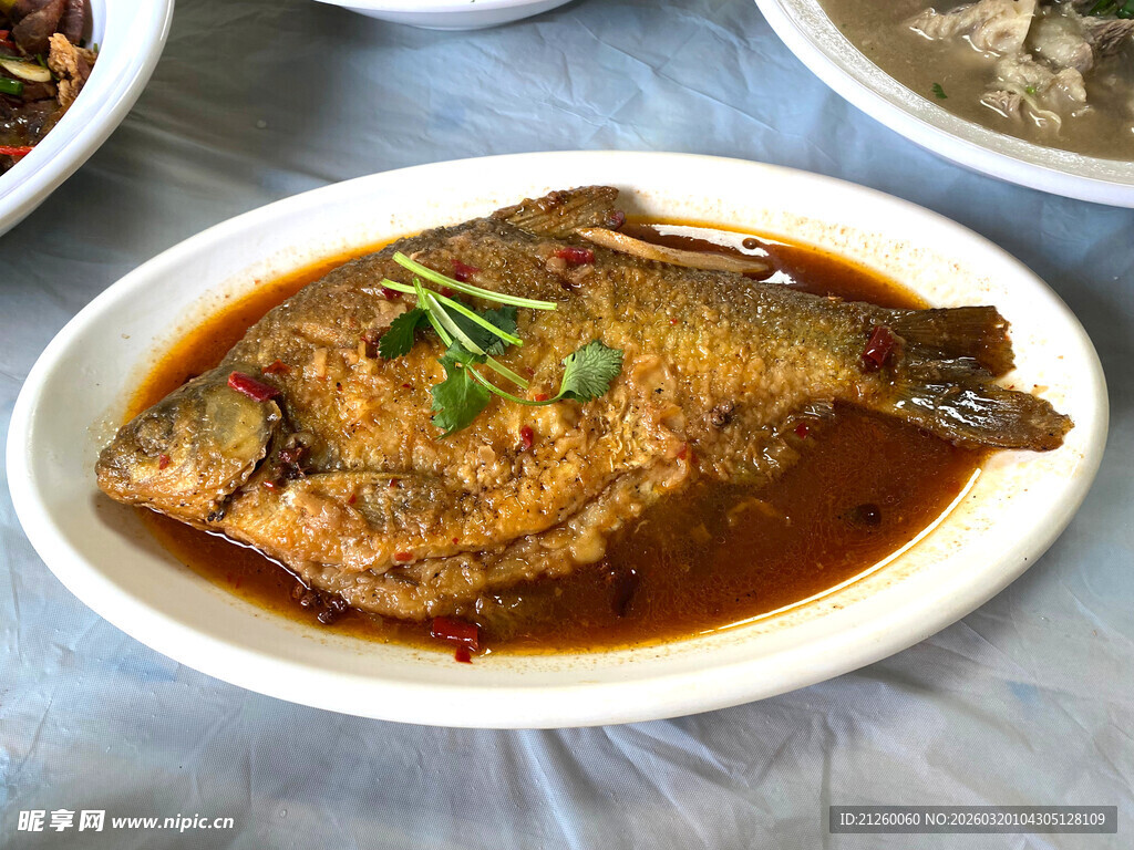 红烧鳊鱼