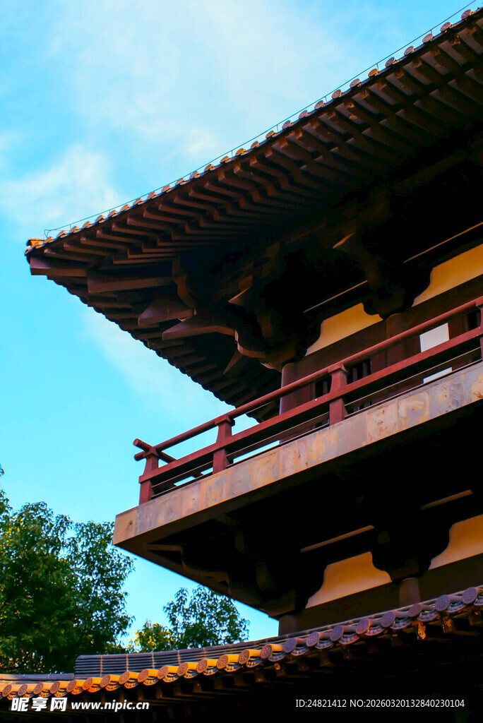 中式古建筑飞檐一角