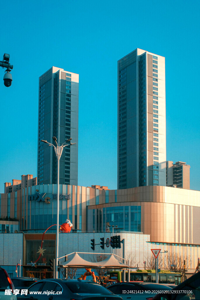 城市繁华高楼景观