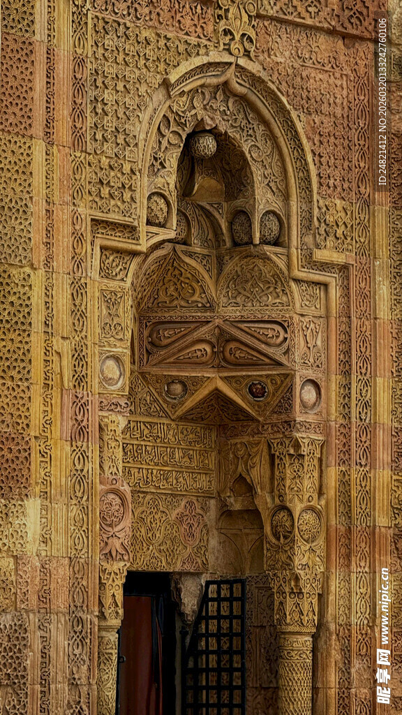 古老阿拉伯风格建筑门洞