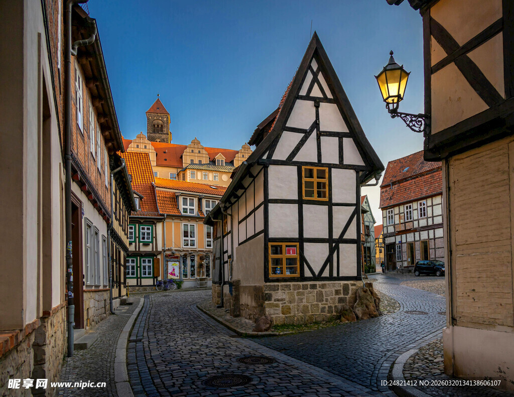 欧洲古街特色风格建筑