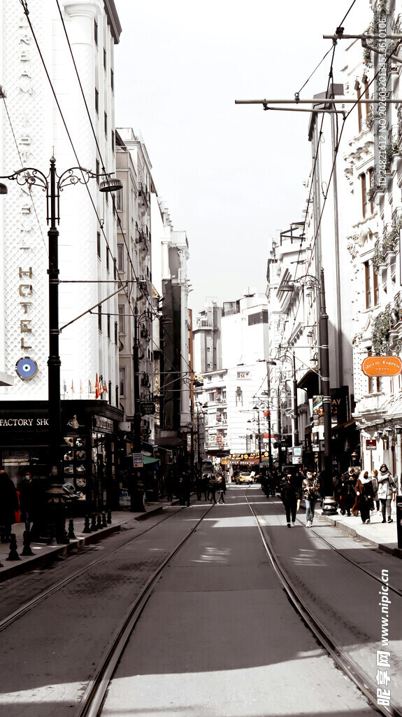 城市街道有轨电车景象