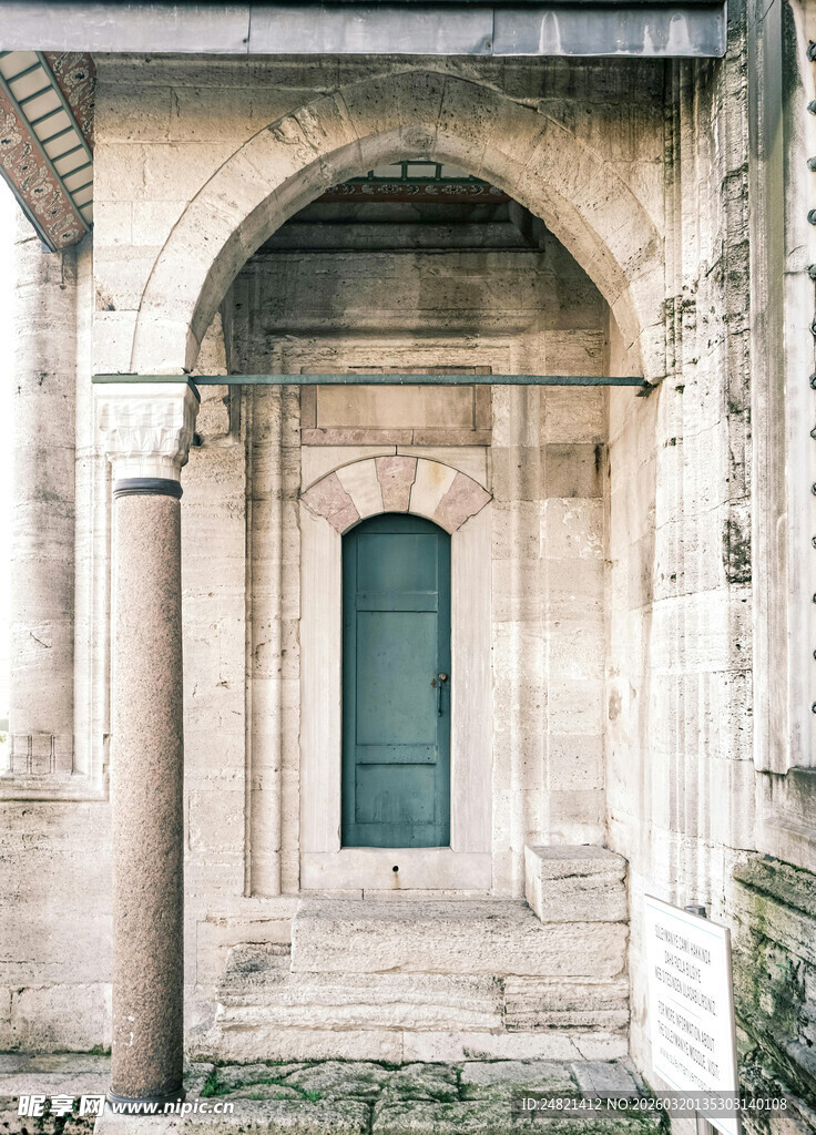 古典拱形建筑门洞景观