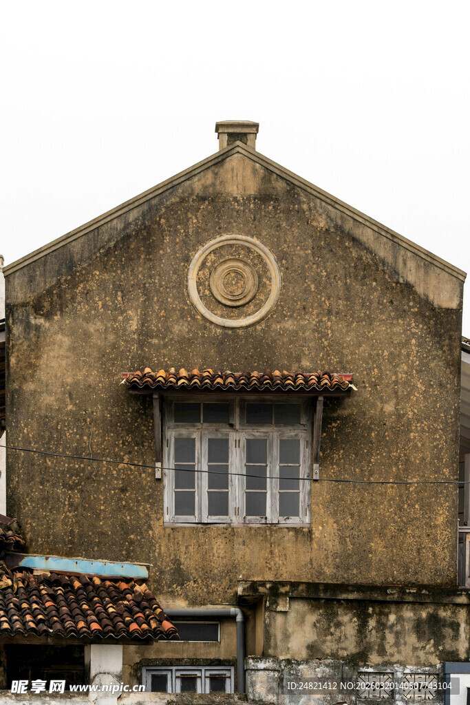 古朴的老式建筑外观