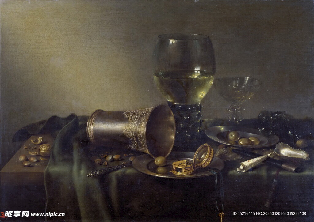 酒杯与金银器物