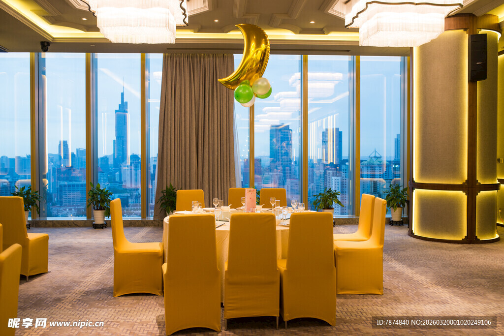 豪华观景餐厅室内场景
