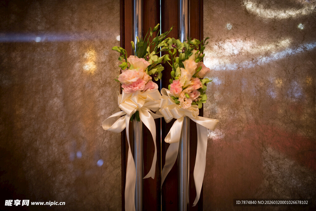 浪漫婚礼花束装饰立柱