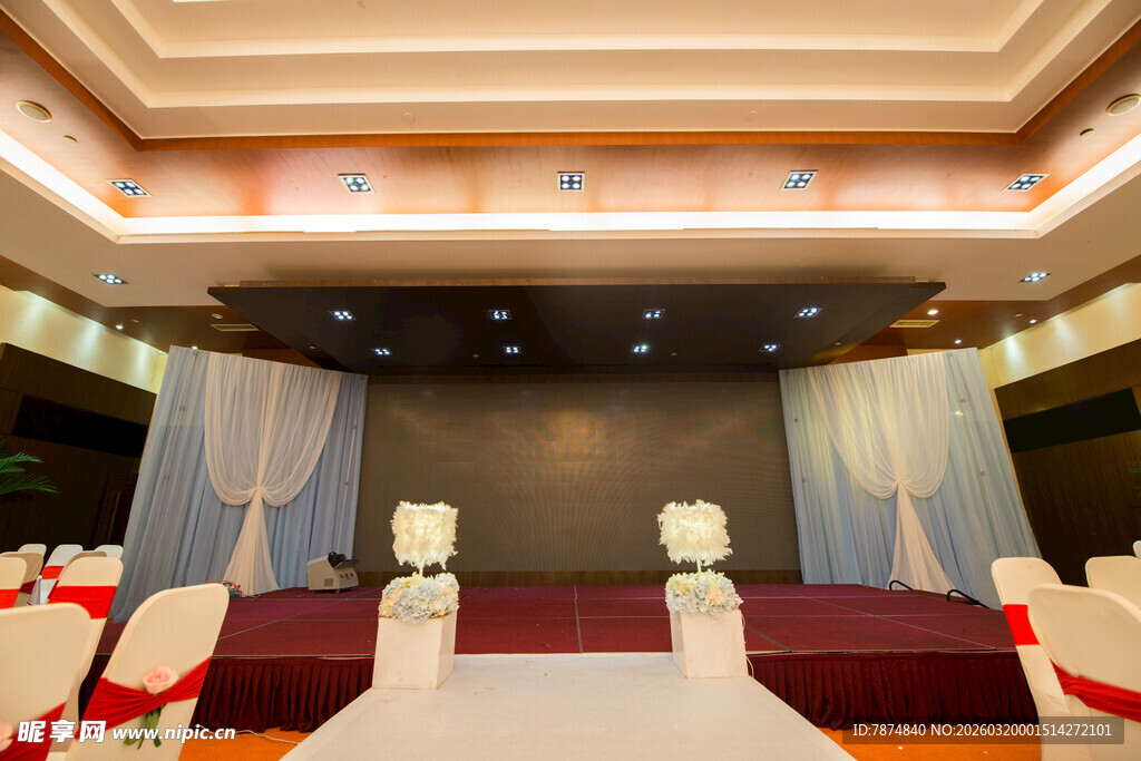 优雅婚礼礼堂布置