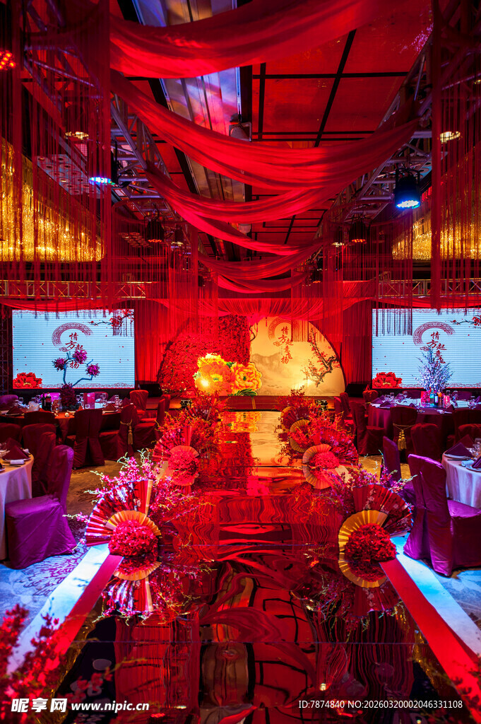 炫酷红色系夜店派对场景