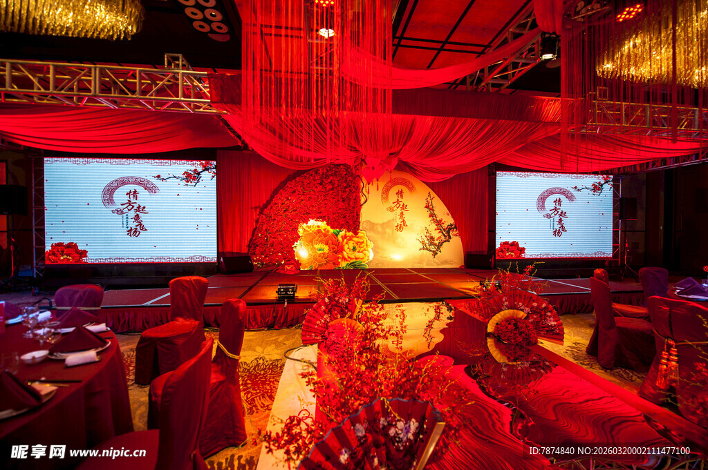 中式红主题华丽宴会场景