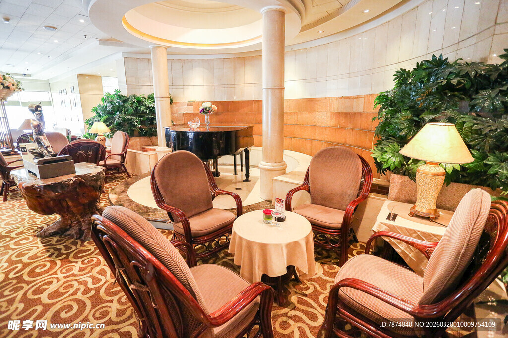 优雅温馨的室内休闲空间