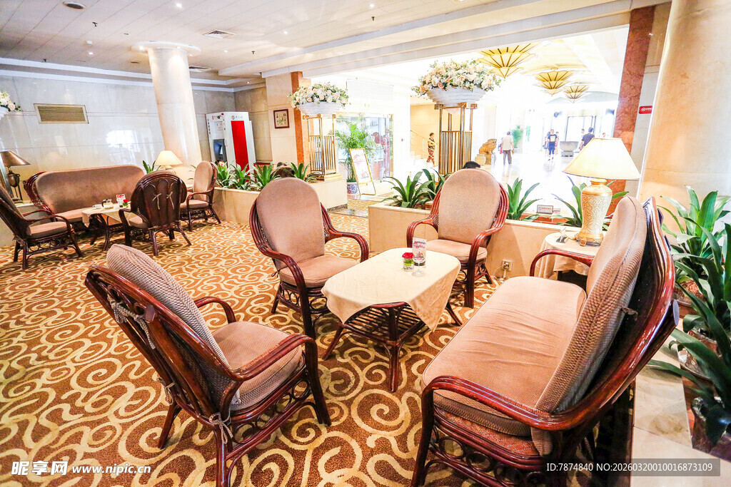 优雅舒适的室内休闲空间