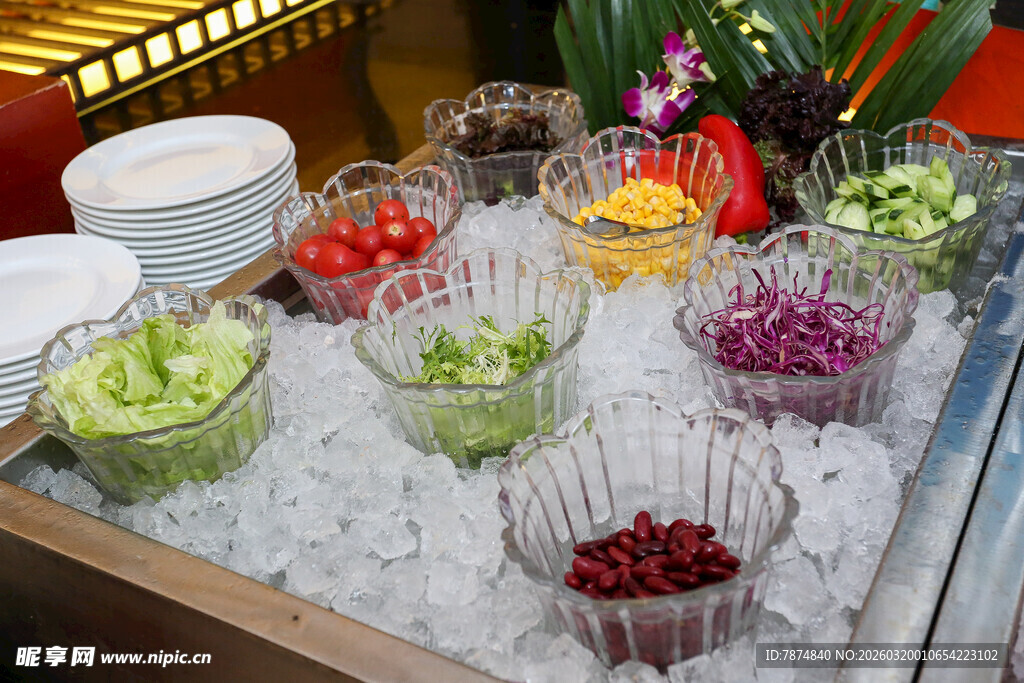 缤纷鲜果自助 畅享清凉美味