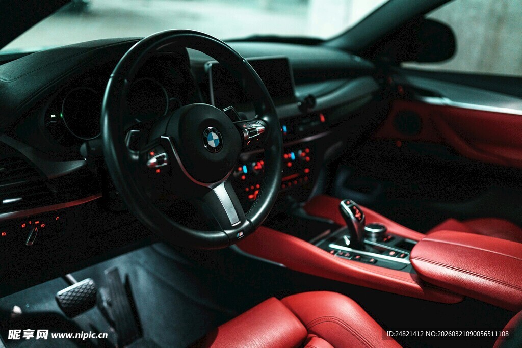 豪华跑车内饰精致细节