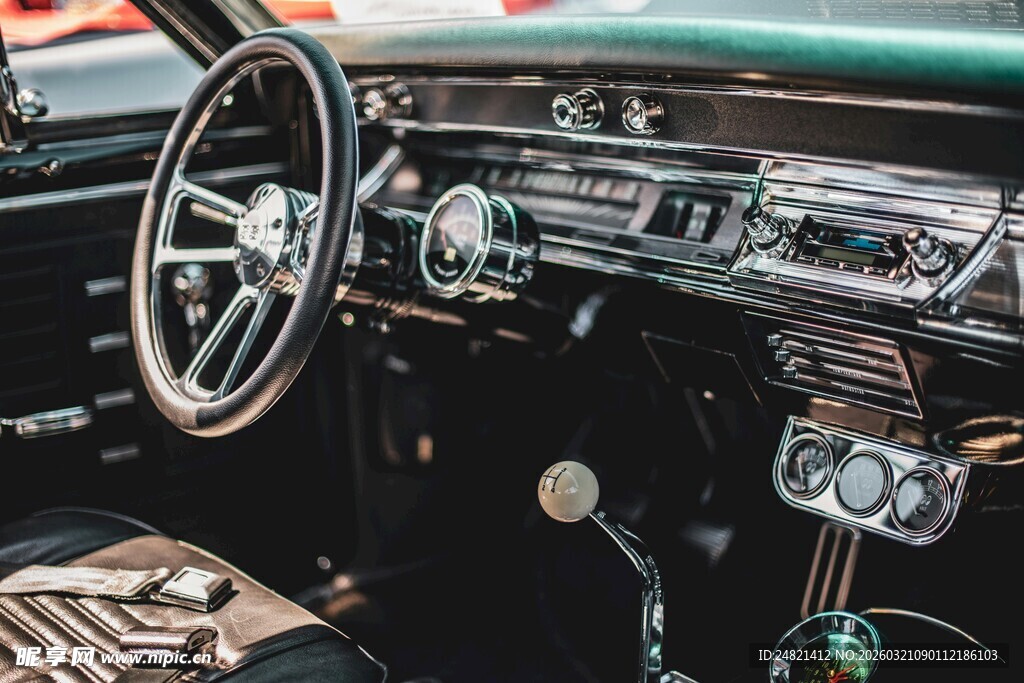 复古汽车内饰细节展示