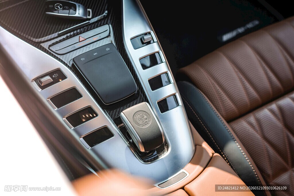 汽车内饰换挡杆特写