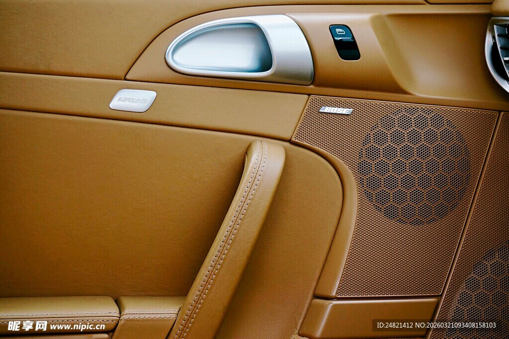 奢华汽车内饰细节展示
