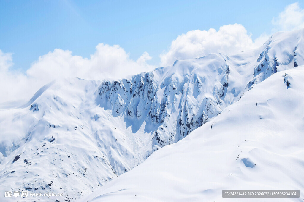 壮丽雪山美景
