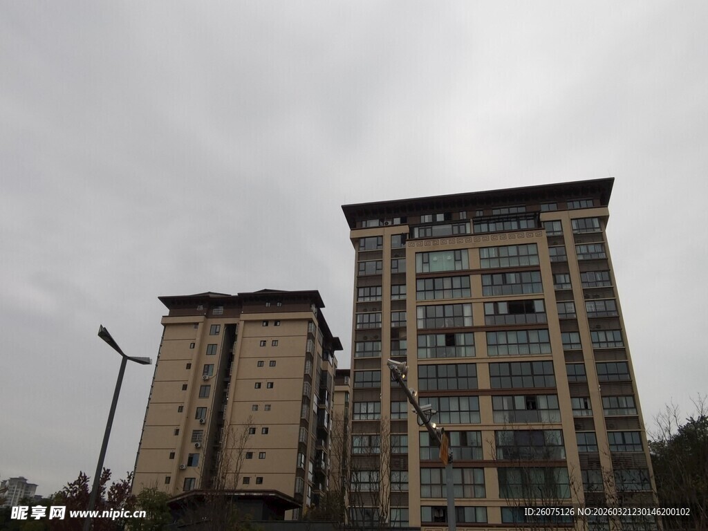 高层住宅楼外观景象