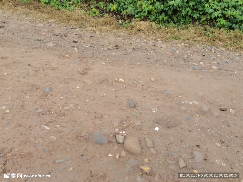 户外泥土地面场景