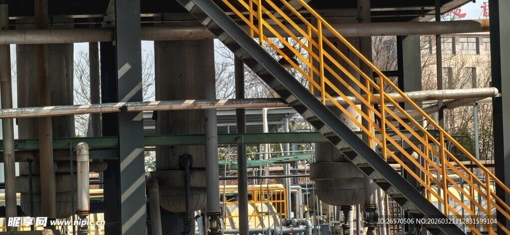 工业风金属楼梯建筑场景