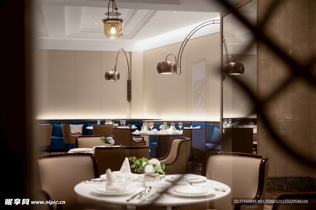 优雅餐厅内景布置