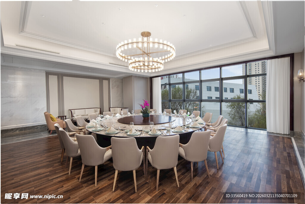 豪华大气的餐厅包间场景