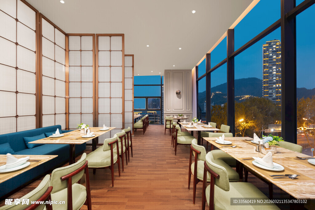 日式风格餐厅室内场景