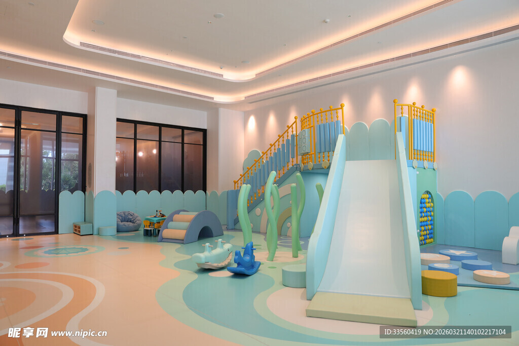 室内儿童游乐区精彩呈现
