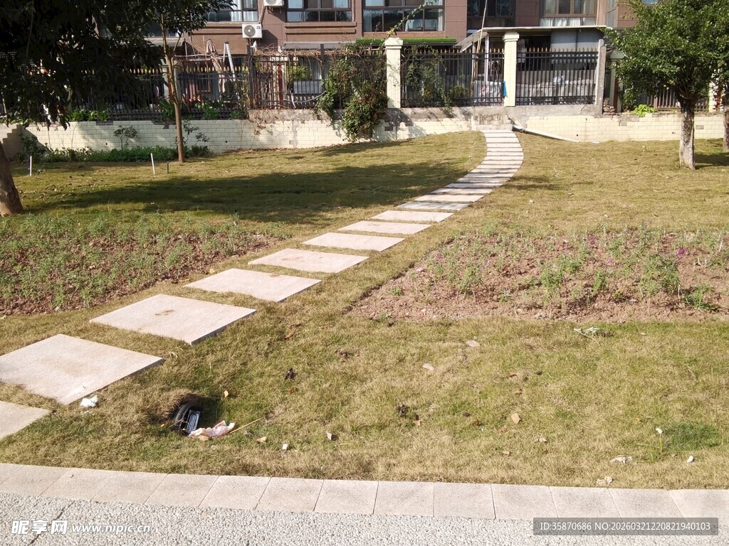 庭院石板小径景观