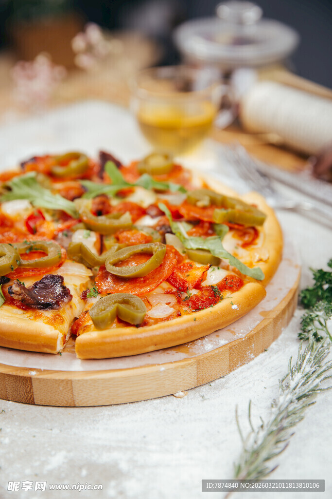 美味多彩蔬菜披萨