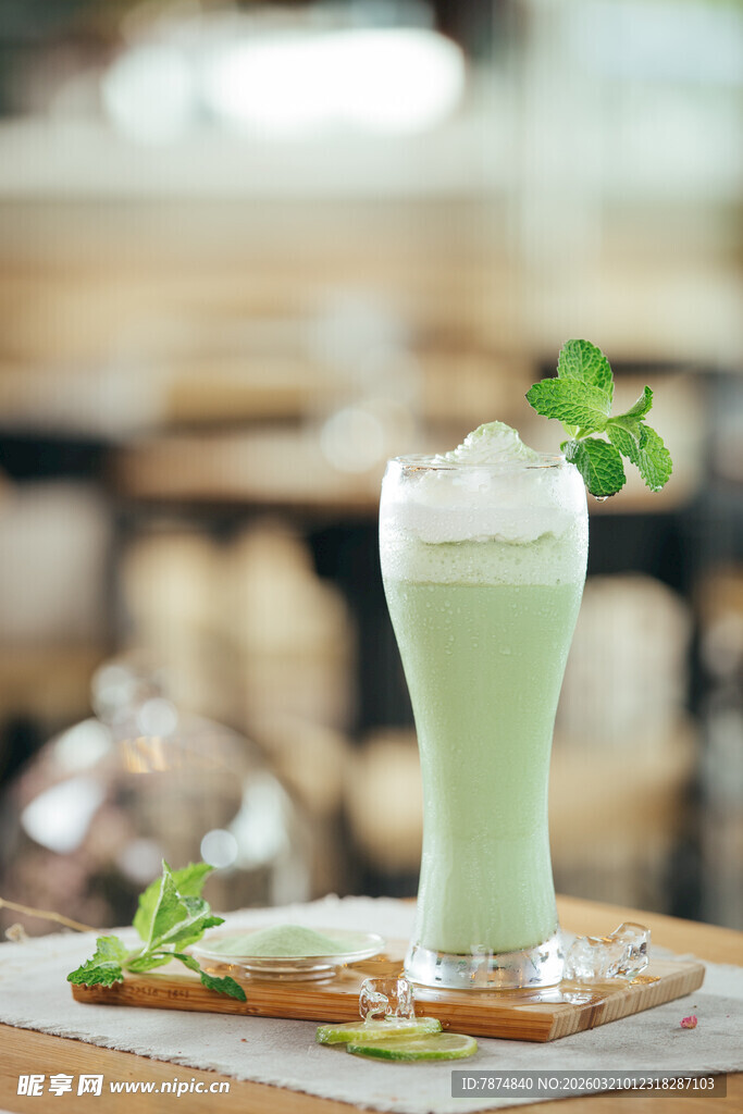 清新薄荷奶昔 颜值与美味兼具