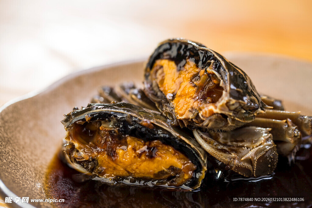 美味膏黄饱满大闸蟹