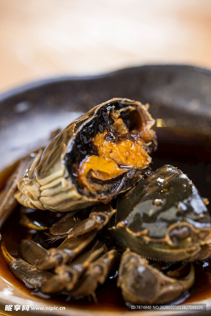 美味熟螃蟹 蟹黄诱人