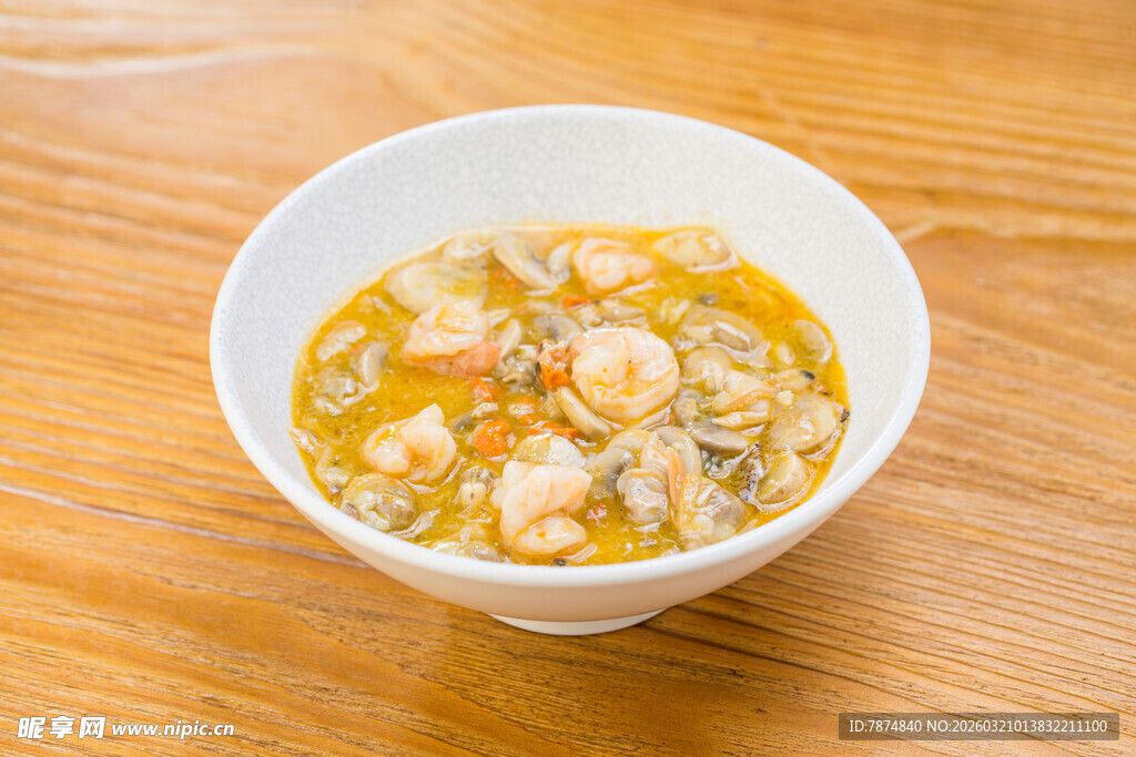 一碗美味虾仁豆腐羹