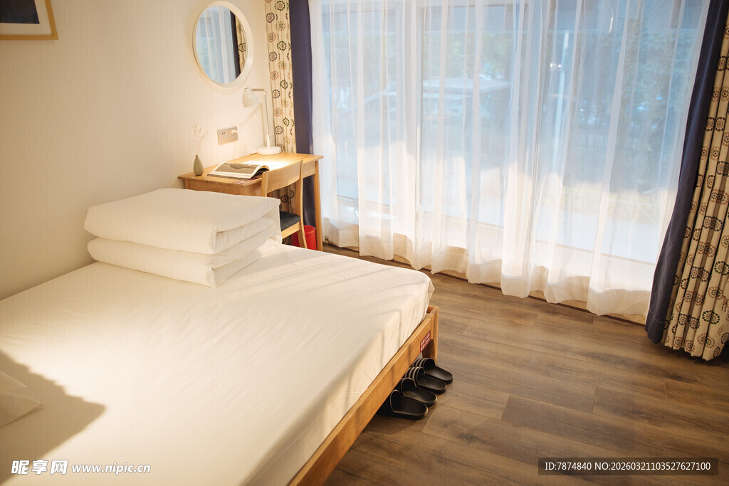 简约温馨卧室单人床场景