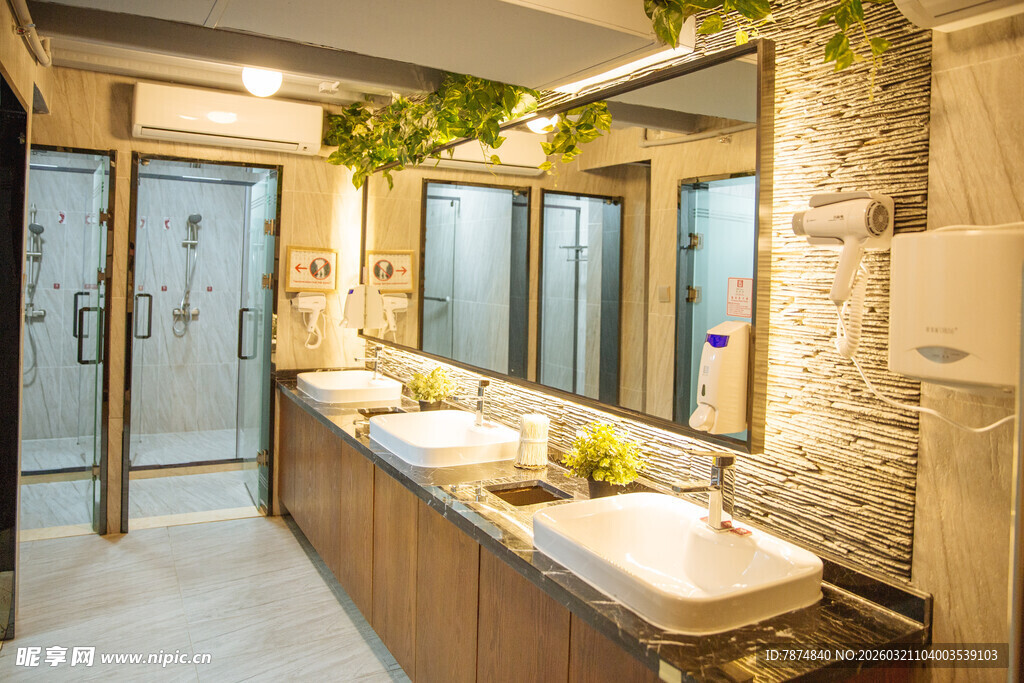 现代风格豪华洗手台区域