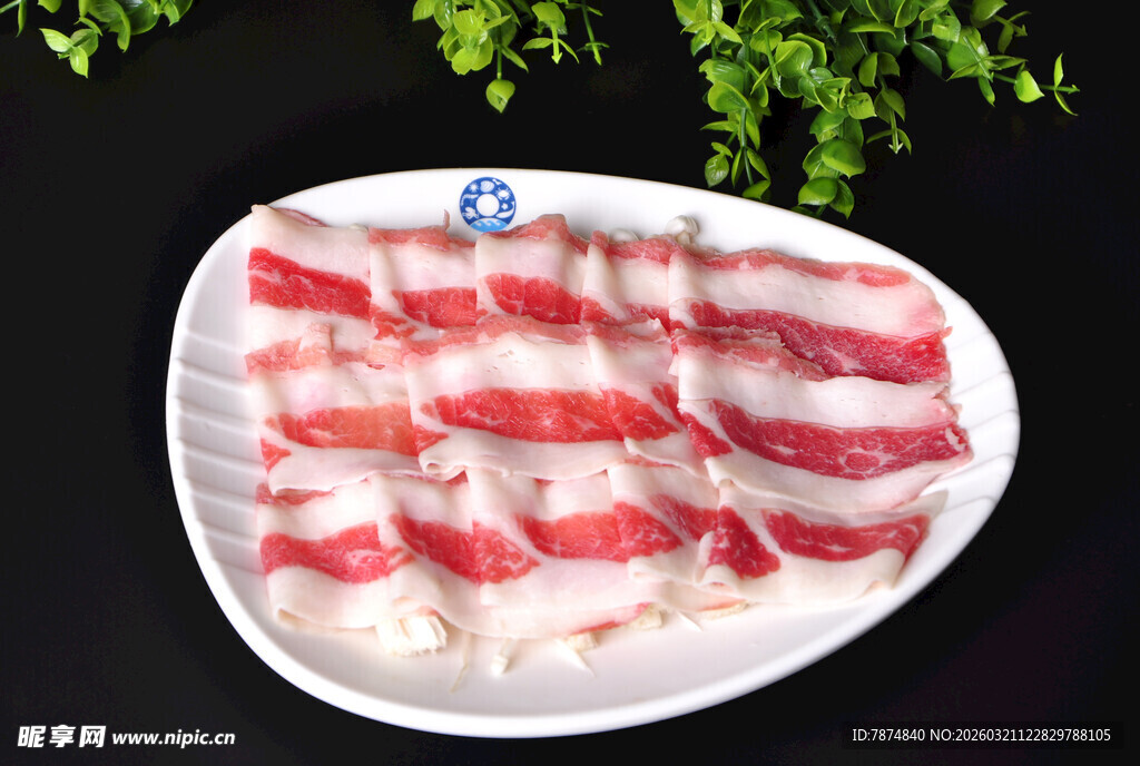 新鲜美味五花肉切片