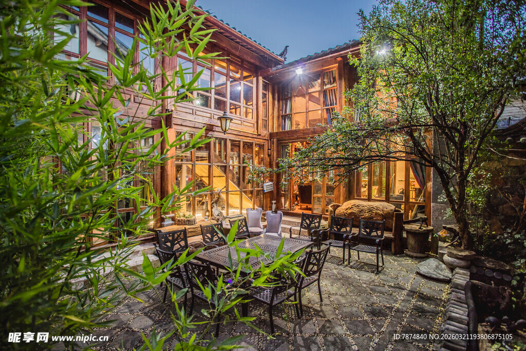 温馨露台花园休闲空间